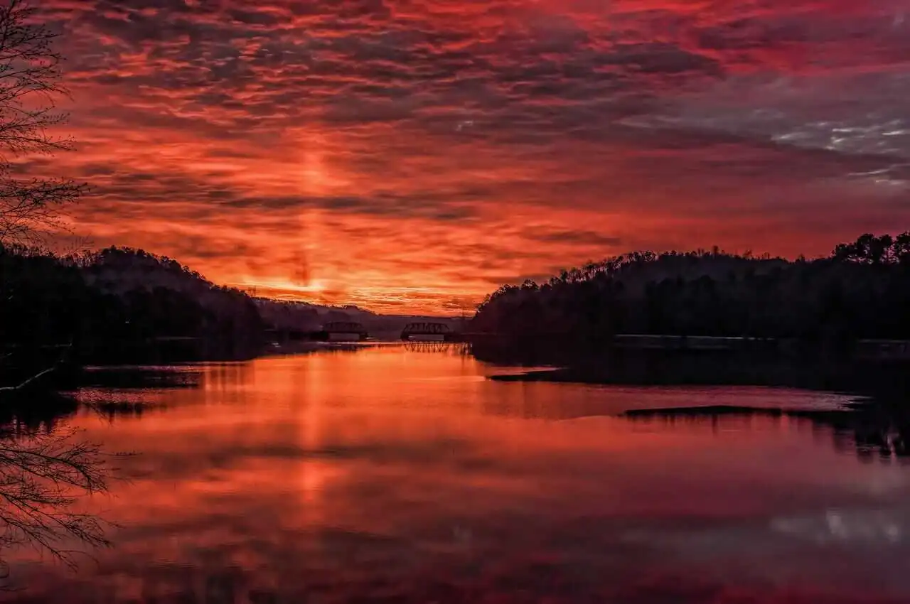 sunset views of Lake Hartwell