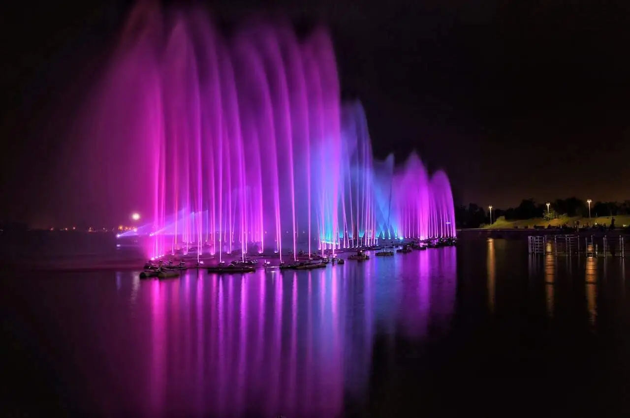 Lightning fountain at night.