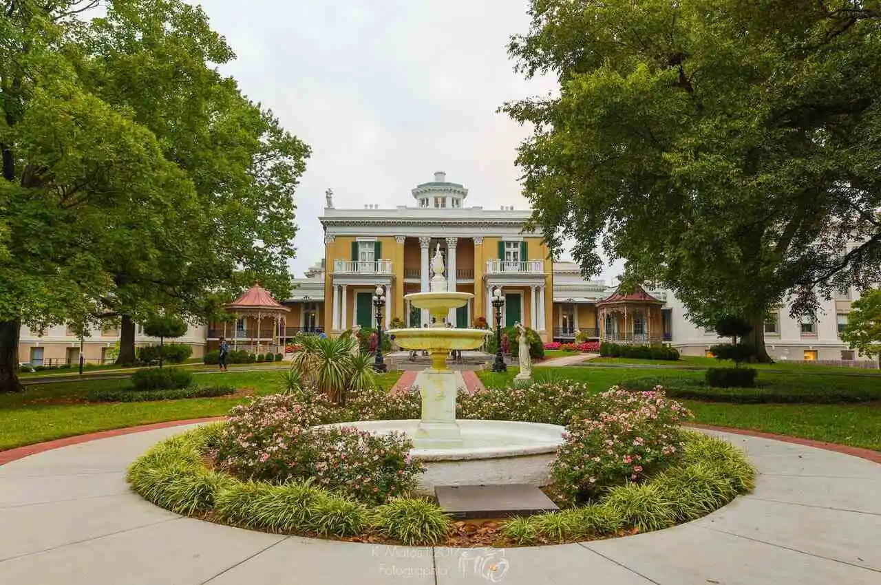 Belmont mansion with garden