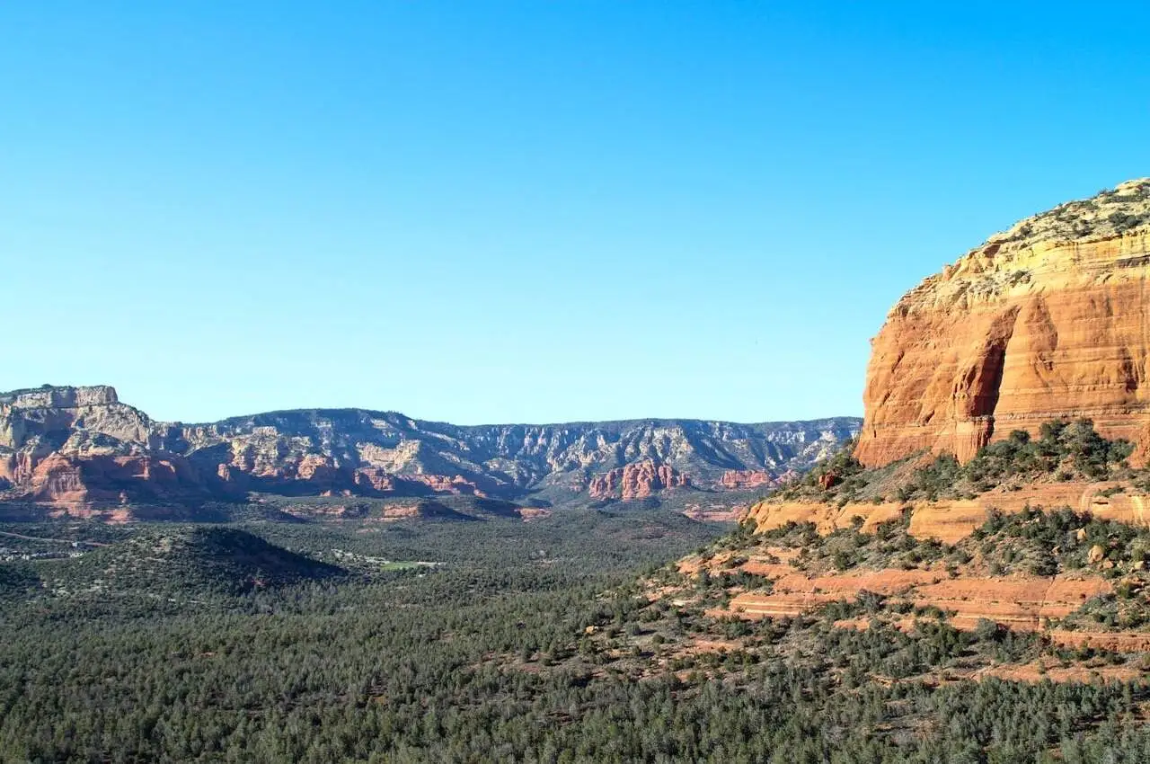 A beautiful landscape covered with hills and greenery and is a hidden gem in Mesa