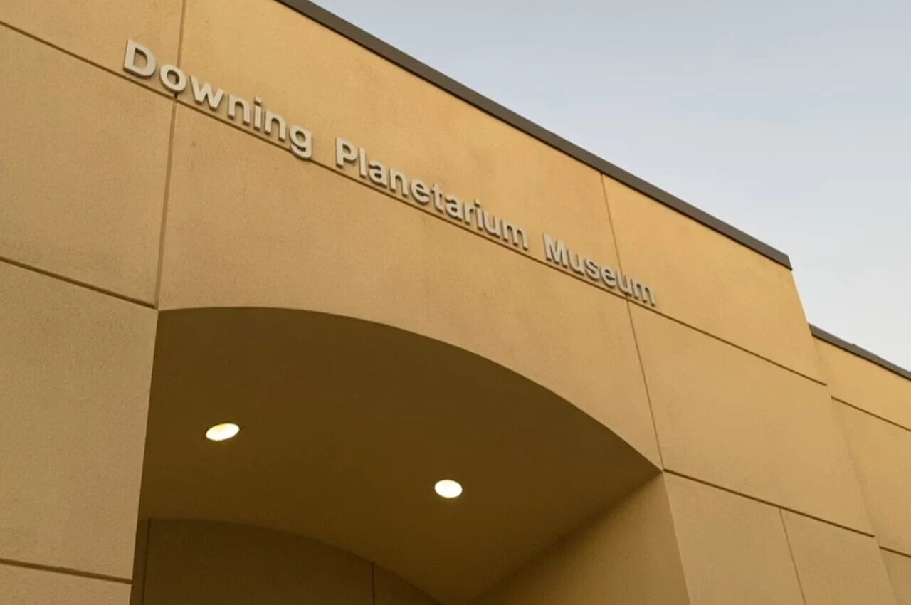 Downing Planetarium Museum written on the building.