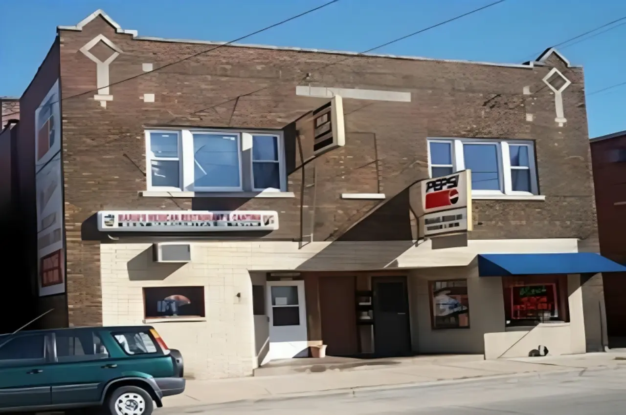 Building on Maria's Mexican Restaurant. 