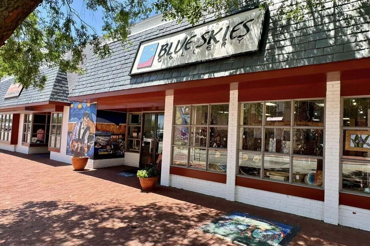 Blue Skies Gallery from the outside.