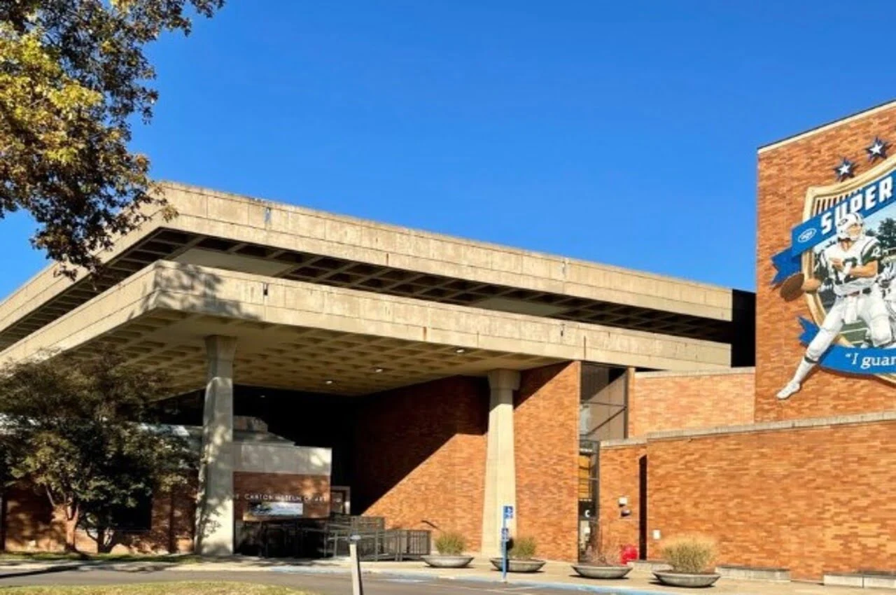 Entrance of a museum.
